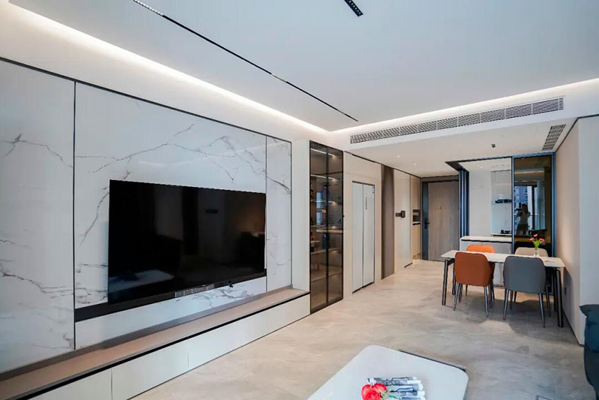 東莞這個中小戶型絕了!從明亮客廳到時尚開放餐廚區的完美融合!